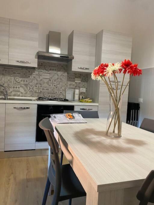 Appartamento In Centro Тиволи Екстериор снимка
